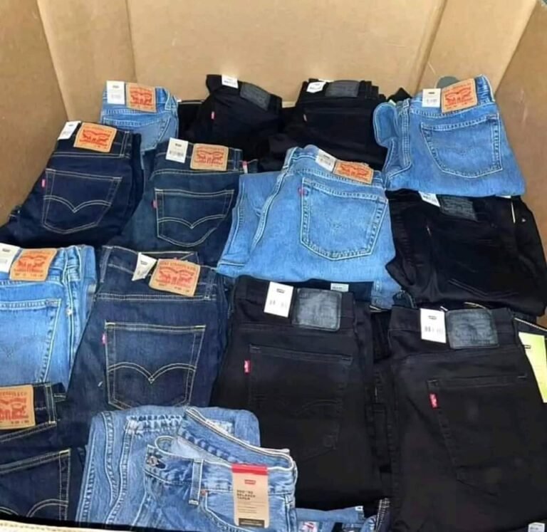 Levi's wholesale