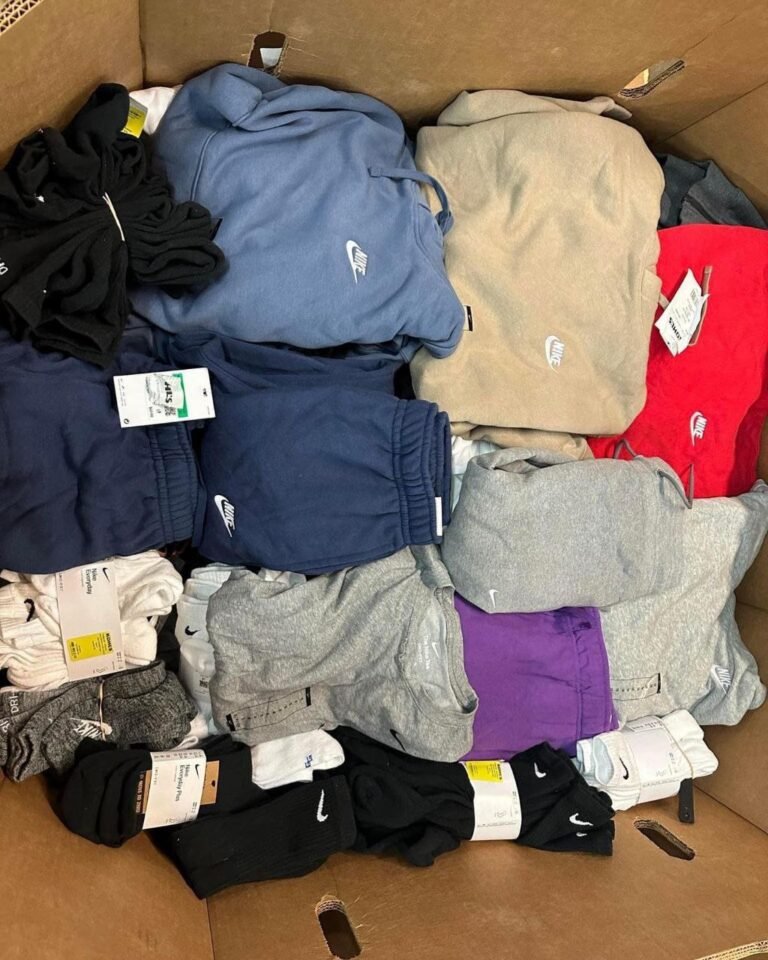 Nike clothes pallet