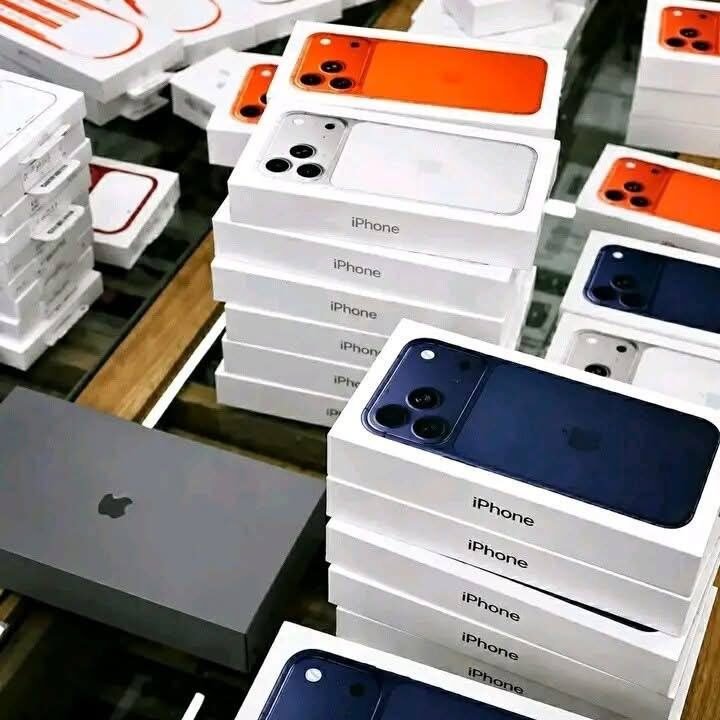 apple-iphone-wholesale-pallet-20-pieces